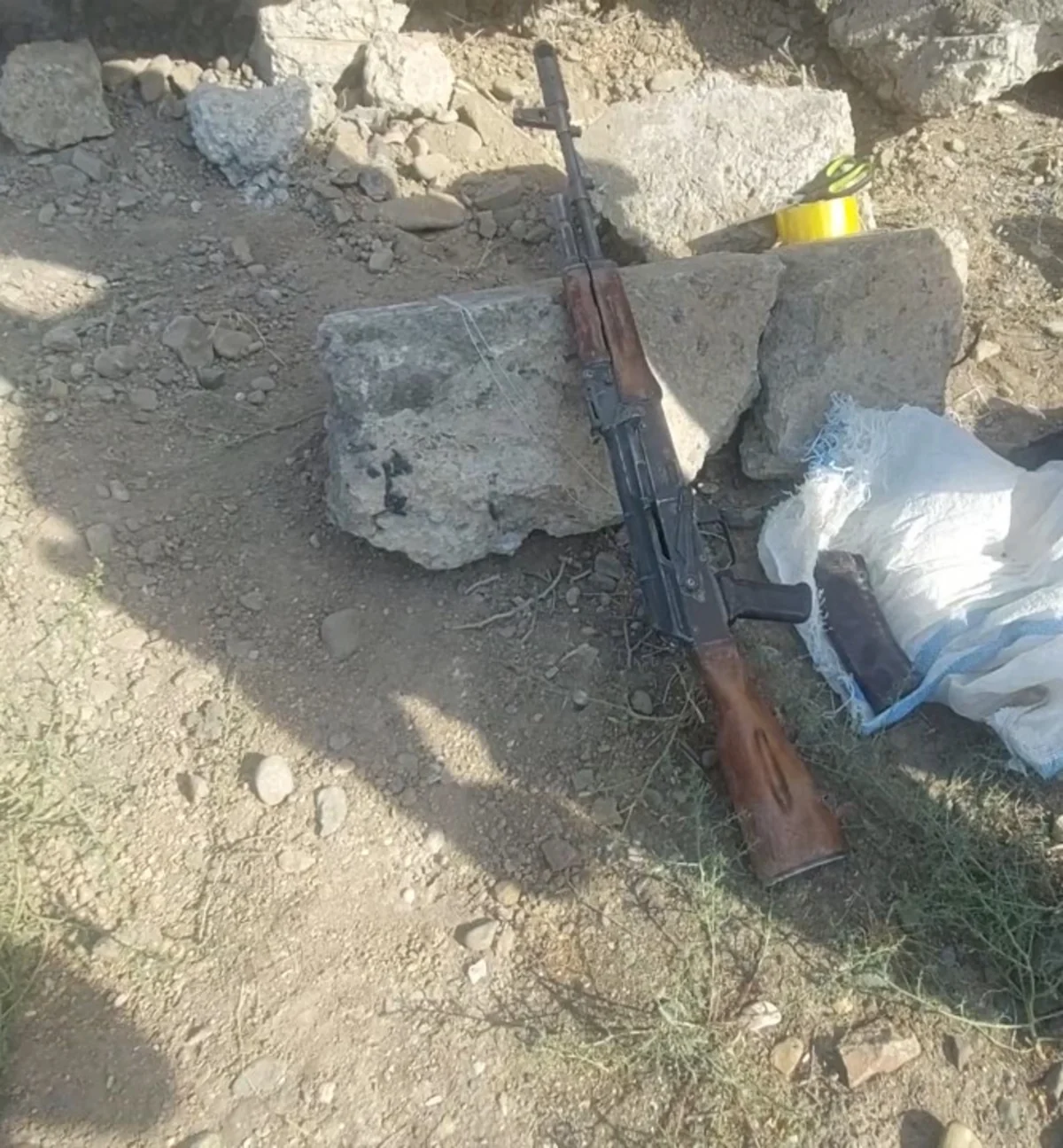 Gəncədə qanunsuz odlu silah saxlayan şəxs saxlanılıb