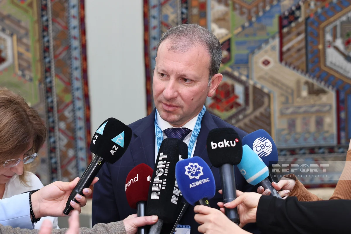 Azərxalça: Azərbaycanın müasir xalçaları ilk təqdimatdan satılır