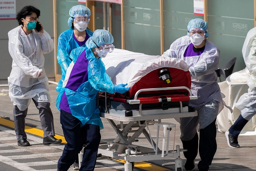 Число умерших от коронавируса в мире превысило 9 000 человек