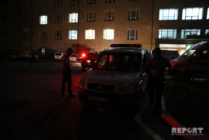 Пятилетний мальчик выпал со 2 этажа в Хазарском районе