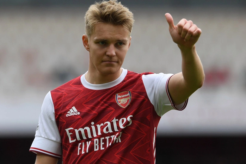 Real Madridin futbolçusu Arsenala keçib