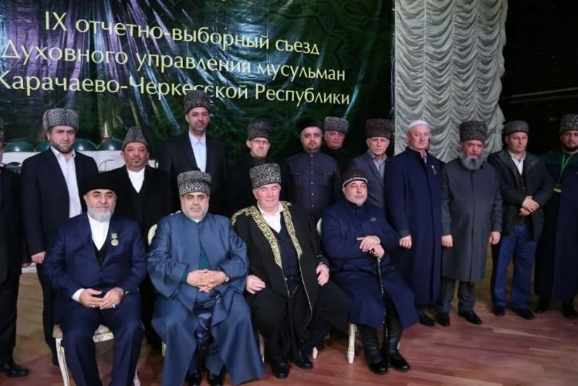 Şeyxülislam Allahşükür Paşazadə Qaraçay-Çərkəz Respublikası Müsəlmanlarının rəhbərinin fəaliyyətinə qiymət verib
