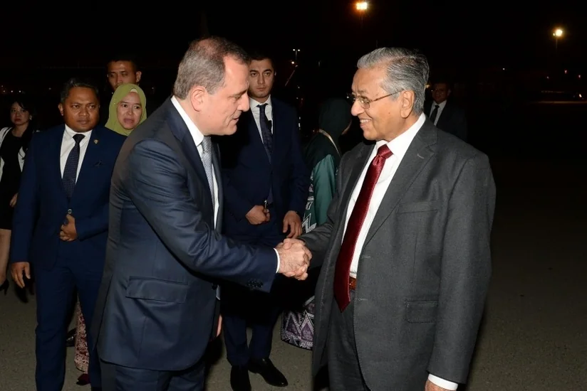 Malayziyanın Baş Naziri Mahathir Bin Mohamadın Azərbaycana səfəri başa çatıb