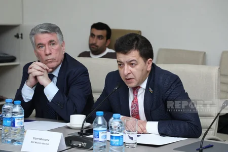 Əhməd Obalı ilə Milli Məclisin deputatları arasında görüş olub