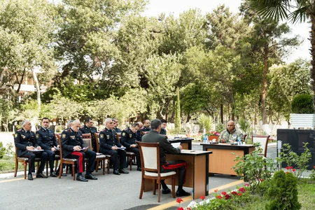Vilayət Eyvazov Şirvanda vətəndaşları qəbul edib