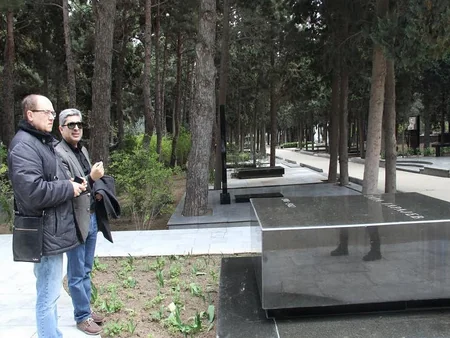 Litvalı professor: Ermənilərin başqa xalqlara qarşı olan aqressivliyinə görə bu ölkəyə səfərlərdən imtina etdim