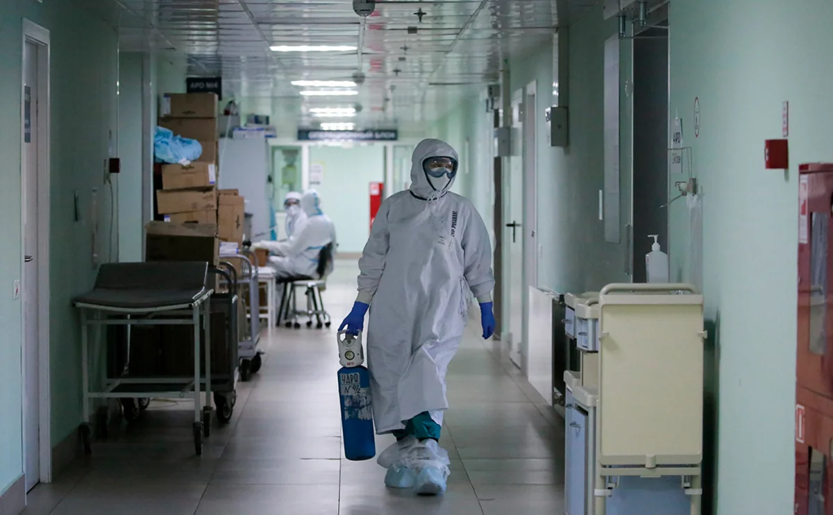 Germany sees over 900 COVID-related deaths per day