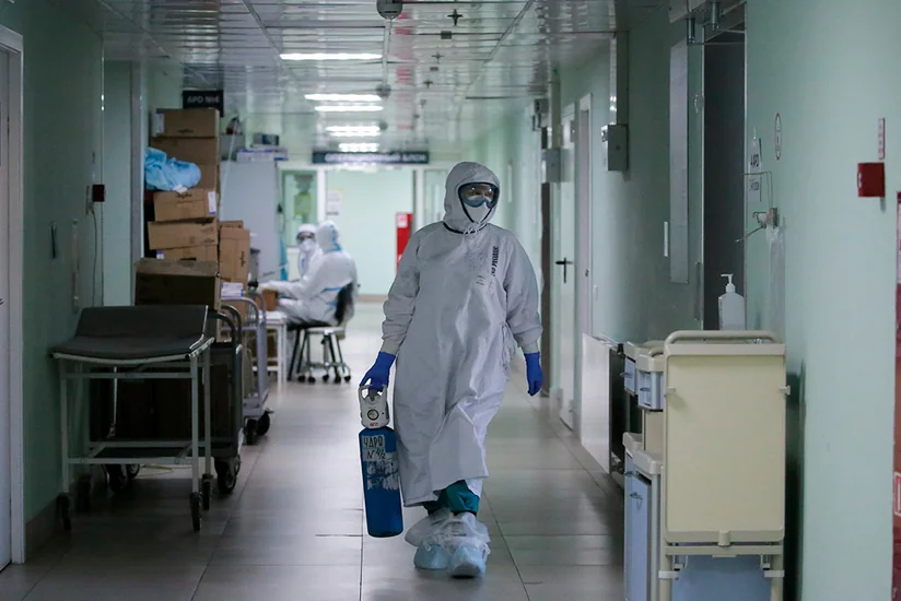 Germany sees over 900 COVID-related deaths per day