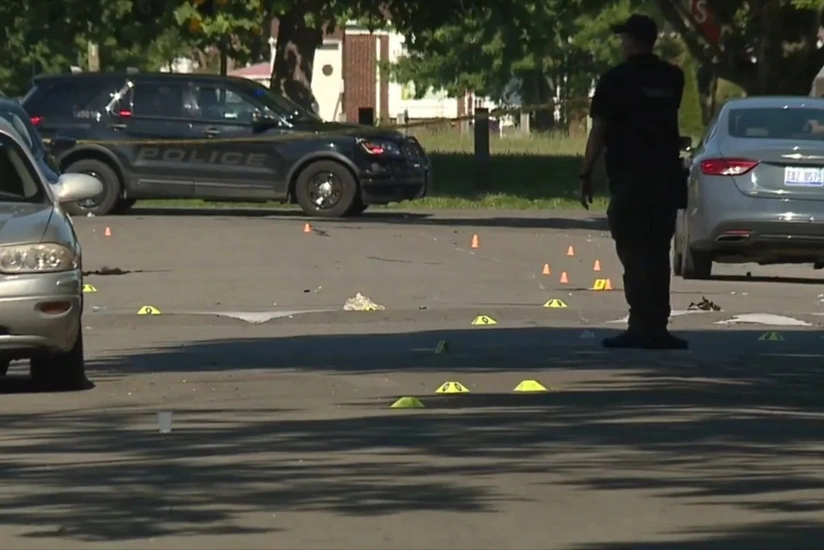 2 dead, over dozen others injured in Detroit shooting