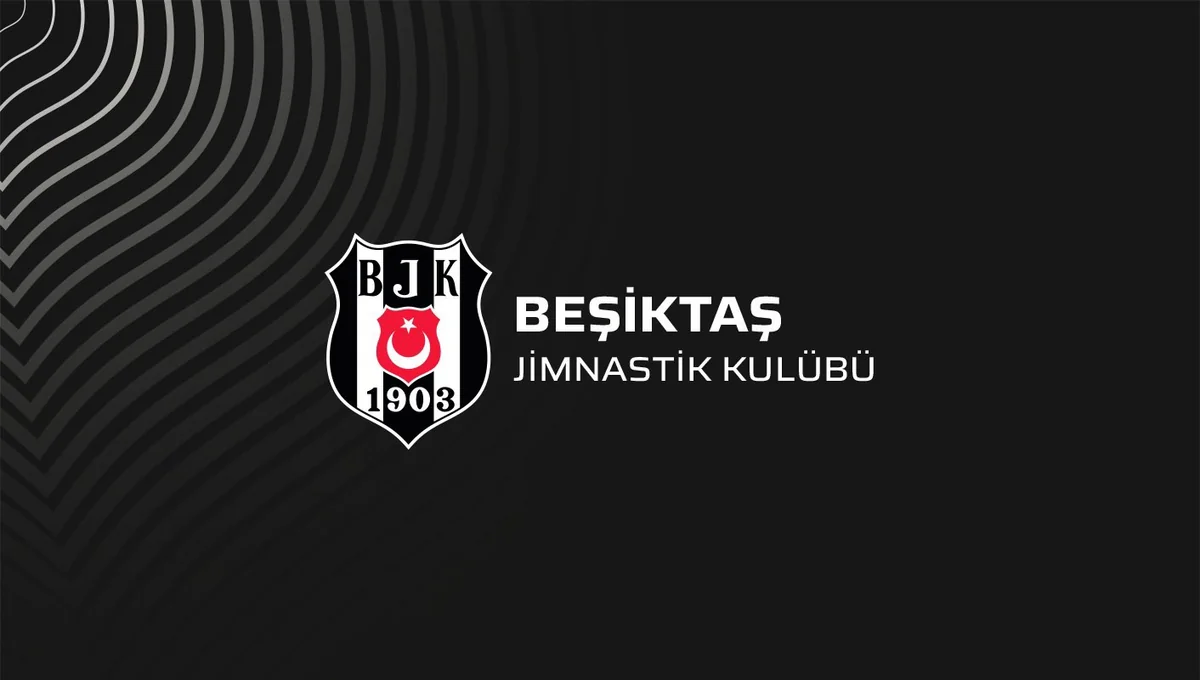 Beşiktaş məşhur futbolçuları heyətdən kənarlaşdırıb