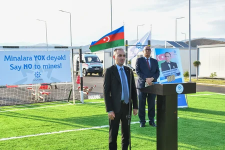 ANAMA-nın minatəmizləmə komandaları arasında futbol turnirinin final oyunu keçirilib
