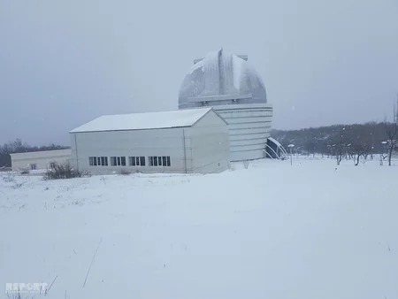 Сильный снегопад в Шамахе нанес ущерб цветущим фруктовым деревьям - ФОТО