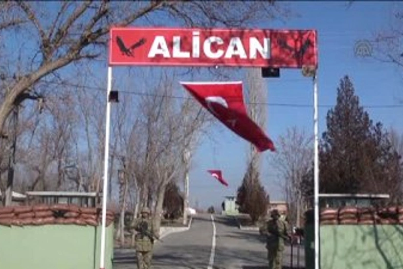 Armenian, Turkish ministers of culture mull restoration of historical Ani Bridge