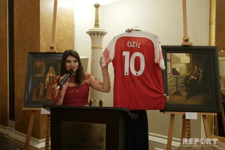 Böyük Britaniyadakı Azərbaycan Qadınlar Assosiasiyası Londonda xeyriyyə axşamı təşkil edib - FOTO