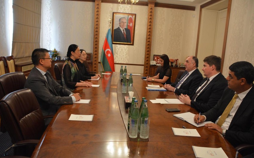 Elmar Məmmədyarov Çinin Azərbaycandakı yeni səfirini qəbul edib