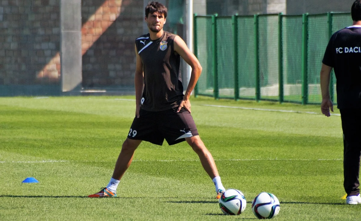 Kəpəzə uduzan klub daha 3 futbolçusunu qovub