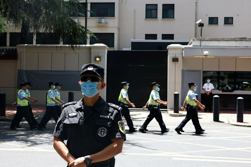 В Китае мужчина ворвался с ножом в больницу и напал на людей