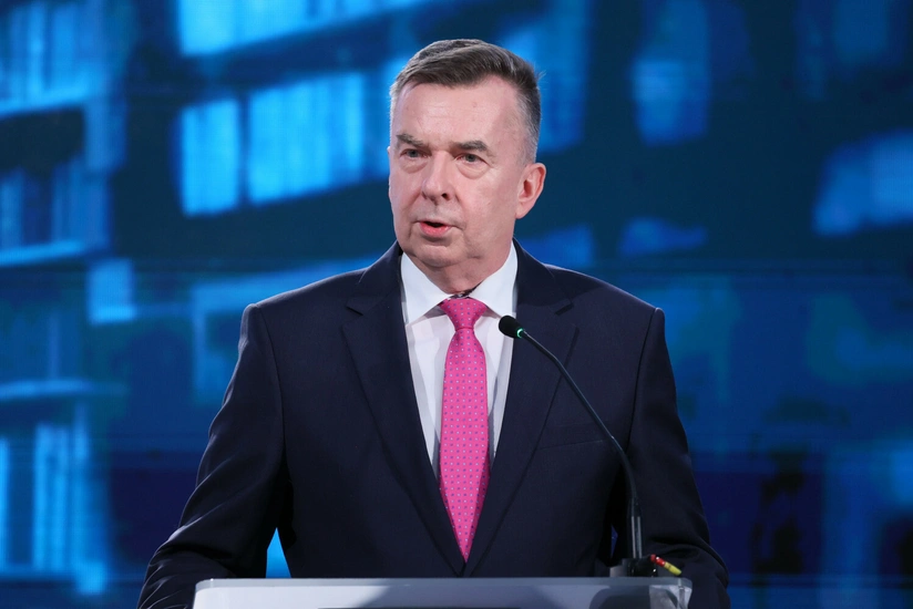 Polşanın elm və ali təhsil naziri istefa verib