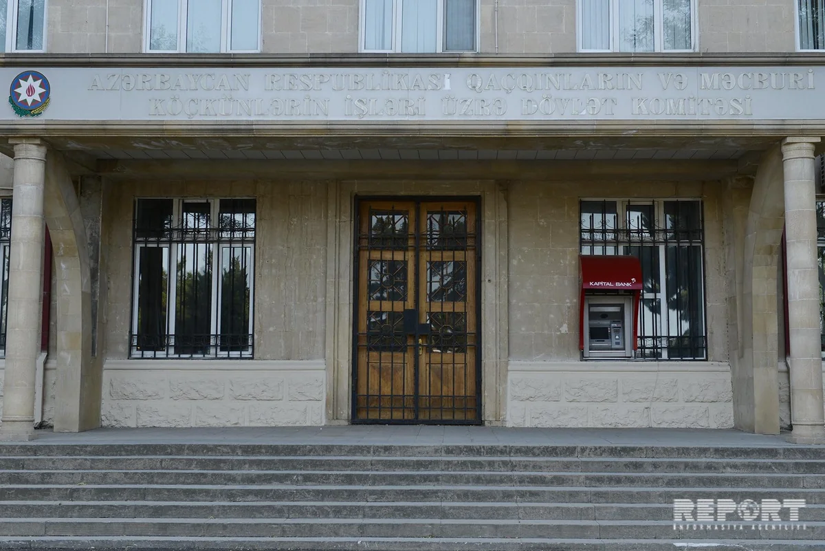 Dövlət Komitəsinin sədri Sabunçuda məcburi köçkünlərlə görüşüb