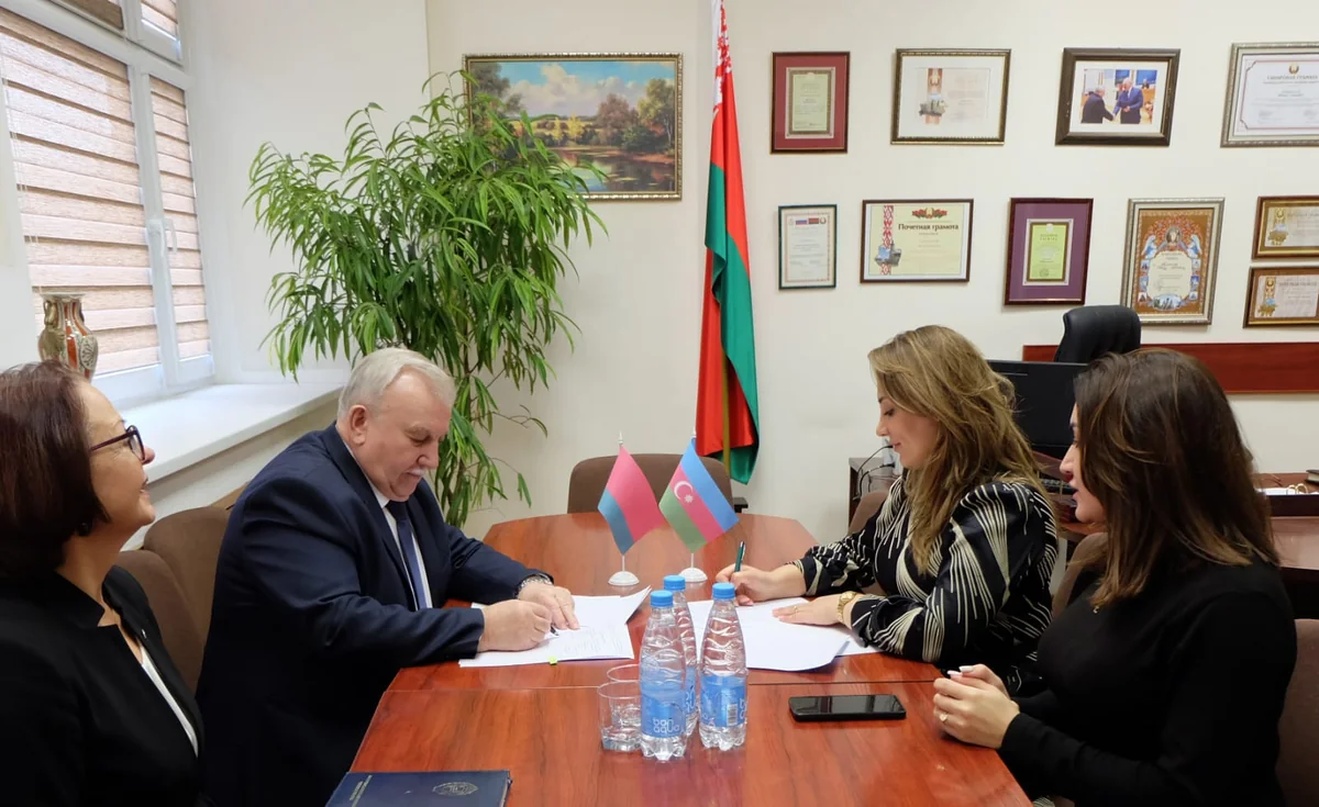 “Dendrologiya Bağı” ilə Belarus Baş Botanika bağı arasında əməkdaşlıq Memorandumu imzalanıb