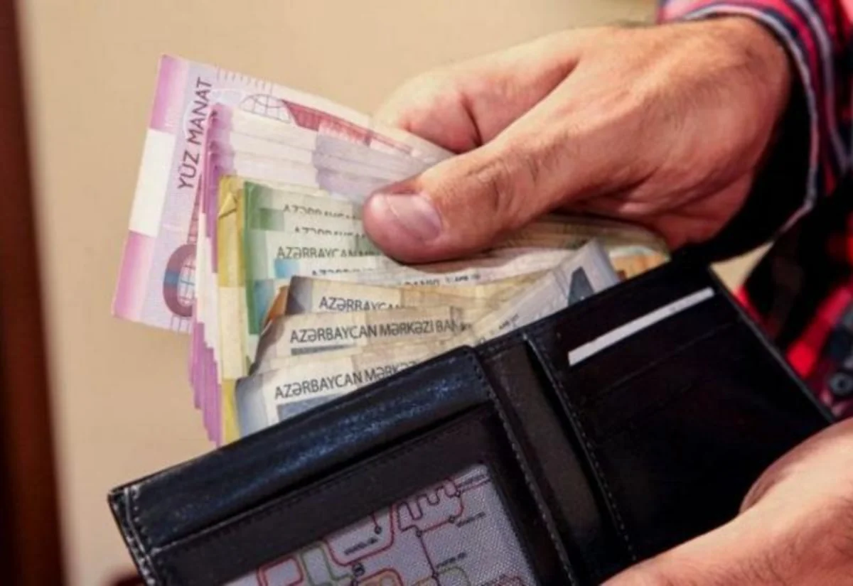 Wagewroker's average pay rises 28% in Azerbaijan
