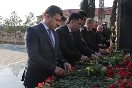 Gəncədə Xocalı soyqırımı anılıb