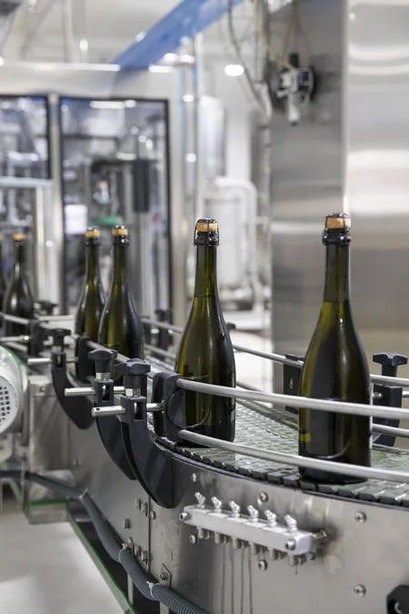 “Şəki Şərab” zavodunda köpüklənən şərabların istehsalına başlanılıb