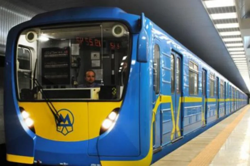 В метро Киева произошла разгерметизация тоннеля, закрыли шесть станций