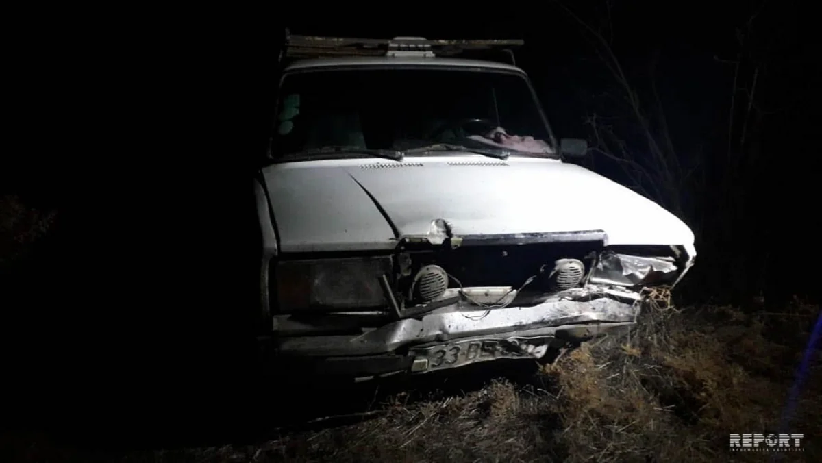 Kürdəmirdə yol qəzası baş verib, xəsarət alanlar var - FOTO