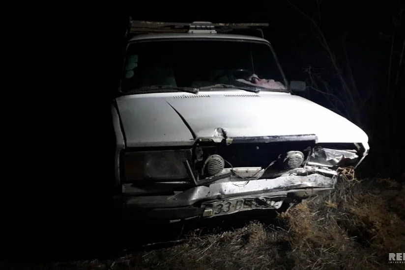 Kürdəmirdə yol qəzası baş verib, xəsarət alanlar var - FOTO