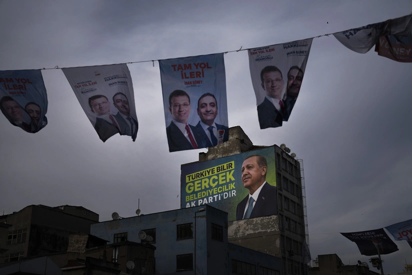 Turkish voters go to polls in local elections