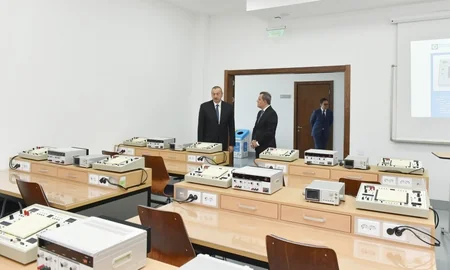 Prezident İlham Əliyev Sənaye və İnnovasiyalar üzrə Bakı Dövlət Peşə Təhsil Mərkəzinin açılışında iştirak edib - YENİLƏNİB
