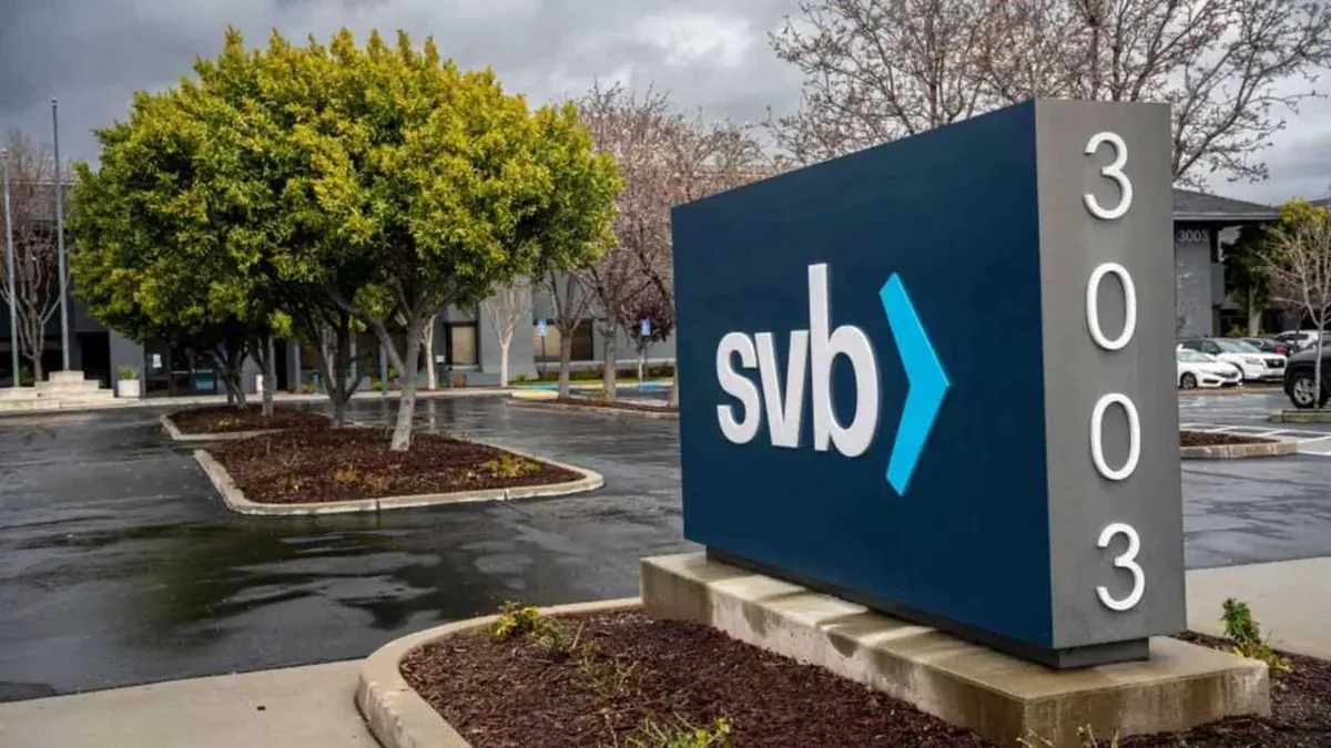 Финансовые компании потеряли $465 млрд своей капитализации из-за краха SVB