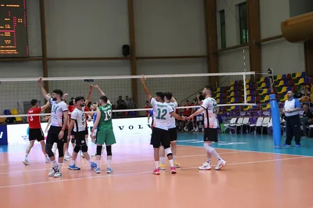 Kişi voleybolçulardan ibarət Azərbaycan millisi Lüksemburqa məğlub olub
