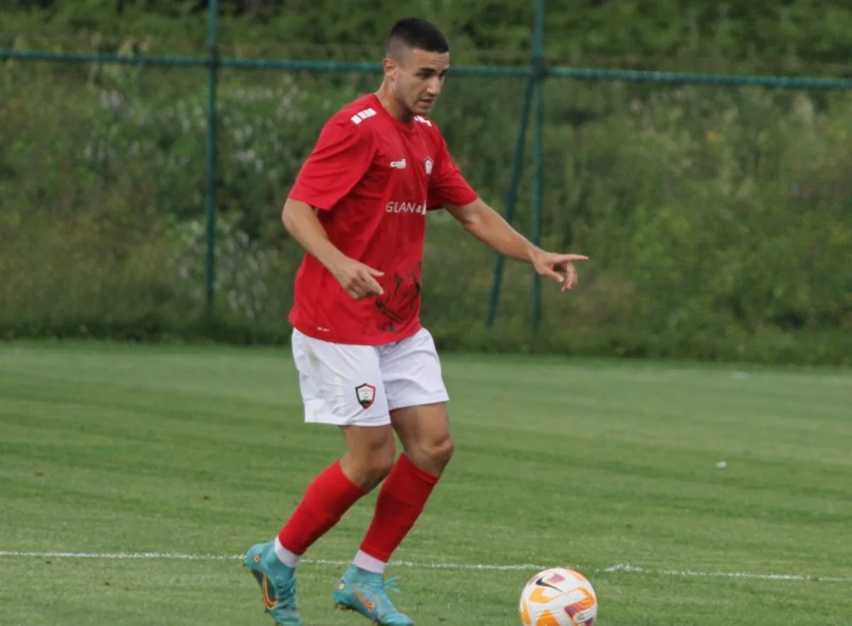 Qəbələ israilli futbolçu ilə yollarını ayırıb