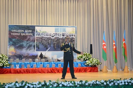 Vətən müharibəsi şəhidlərinə həsr olunan kitabın təqdimatı keçirilib