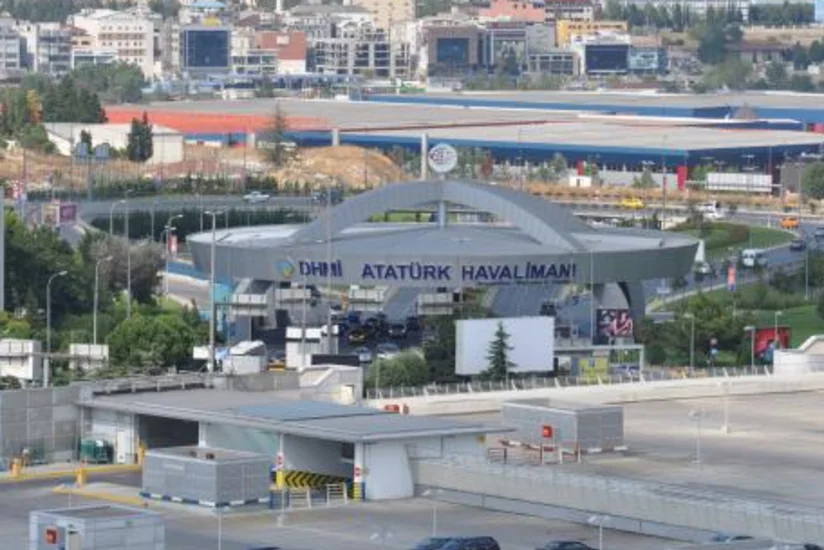 Türkiyənin hava limanlarında təhlükəsizlik tədbirləri gücləndirilib