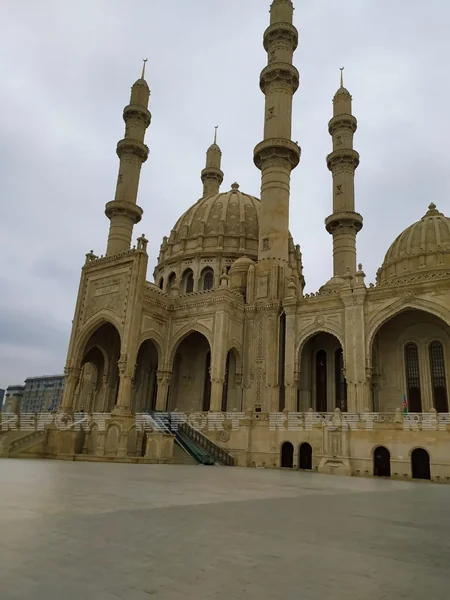 Heydər məscidində şəhidlərin anım mərasimi keçirilib, vəhdət namazı qılınıb
