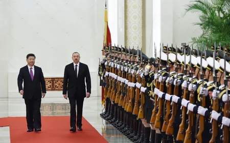Prezident İlham Əliyevin Pekində rəsmi qarşılanma mərasimi olub