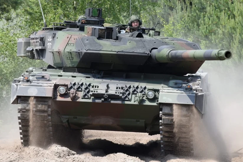 Испания отправила Киеву шесть отремонтированных танков Leopard