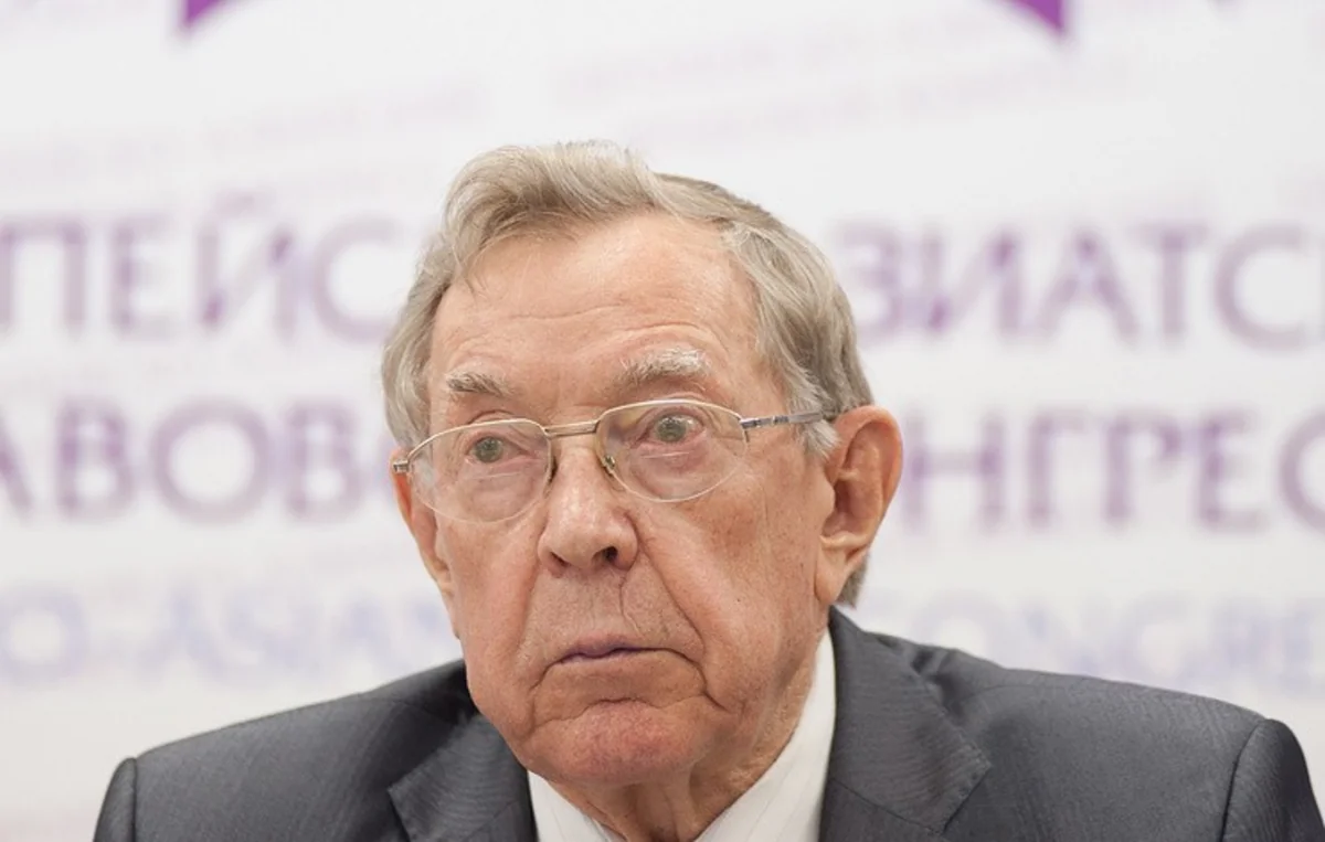 Vladimir Putinin müşaviri 87 yaşında vəfat edib