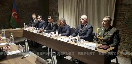 Meeting between Azerbaijani and Georgian defense ministers ends