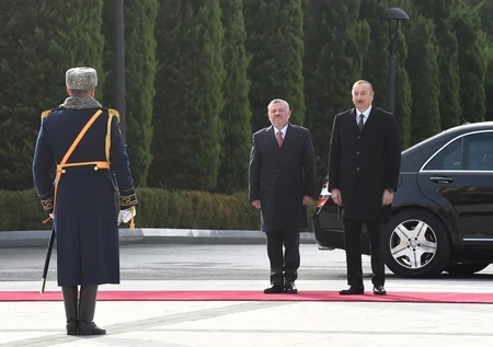 Official welcoming ceremony held for King Abdullah II of Jordan