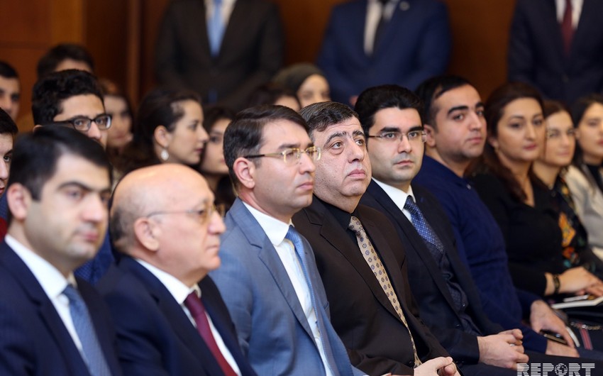 Dövlət Komitəsi Oxu sənədli filmini gənclər üçün nümayiş etdirib