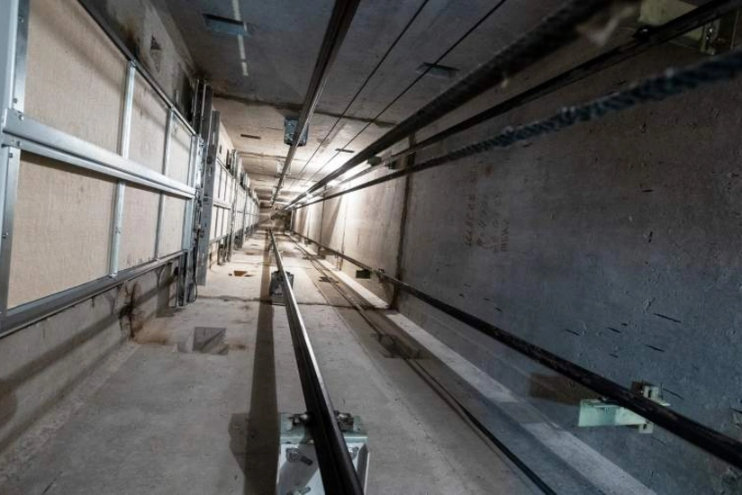 В Баку в 9-этажных зданиях заменят 141 лифт