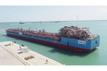Azərbaycan istehsalı olan ikinci tanker inşasının növbəti mərhələsi üçün suya salınıb