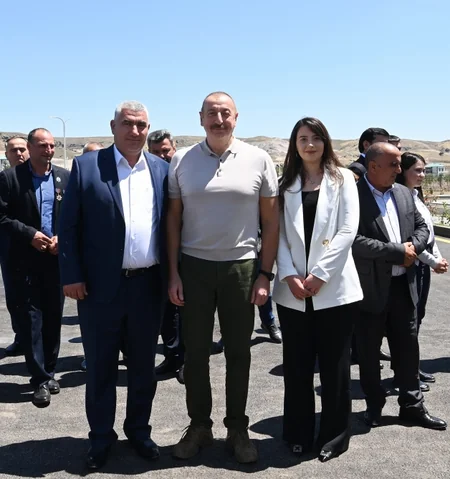 Prezident və birinci xanım Zəngilanda “Ağıllı kənd”in açılışını ediblər