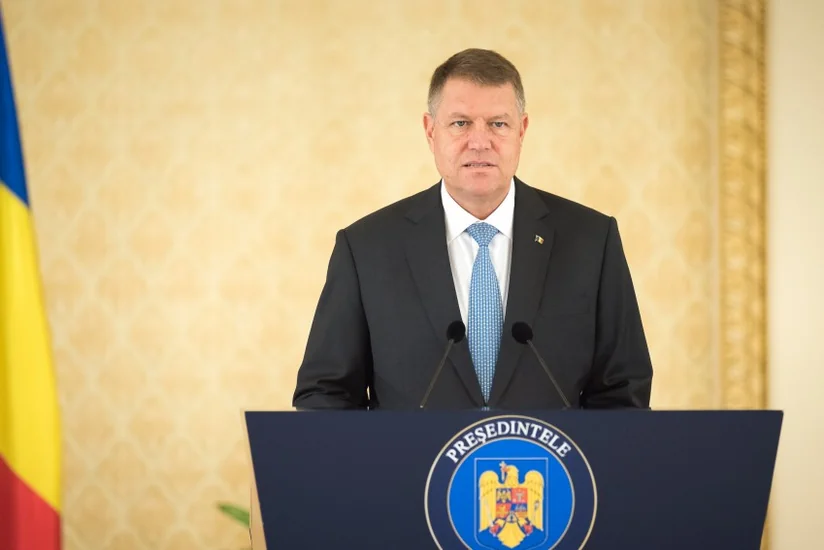Президент Румынии поздравил Ильхама Алиева