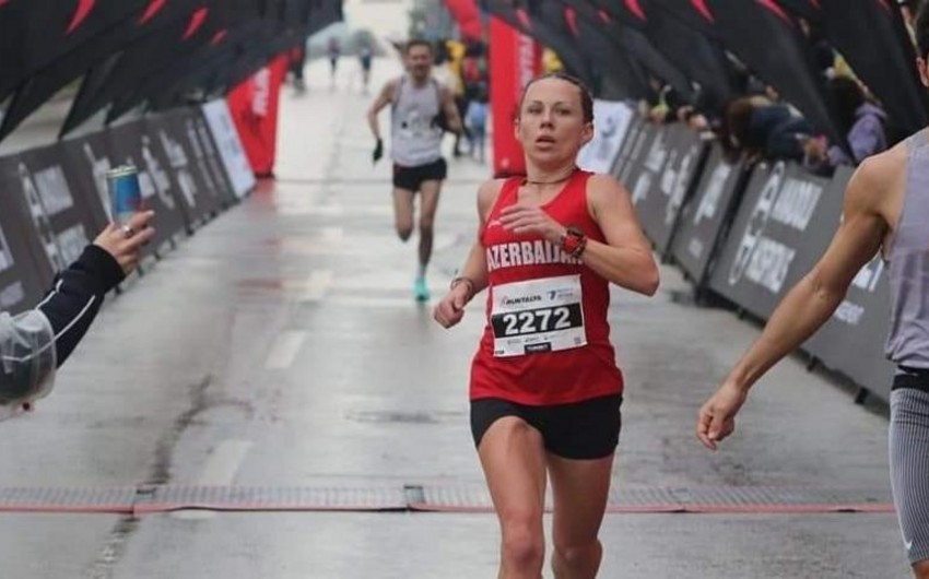 Azerbaijani athlete sets country record at marathon in UAE