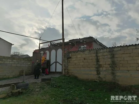 Bakıda oğrular qarət etdikləri evi yandırıblar - VİDEO